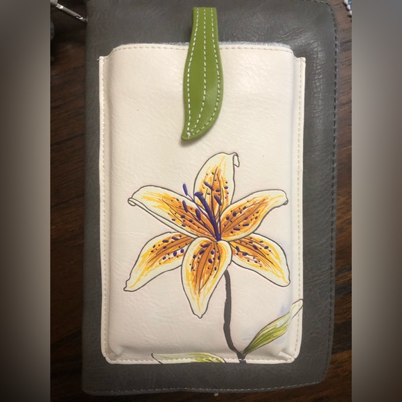 ESPE Crossbody Lilly bag- Grey or Black - Picture 2 of 5